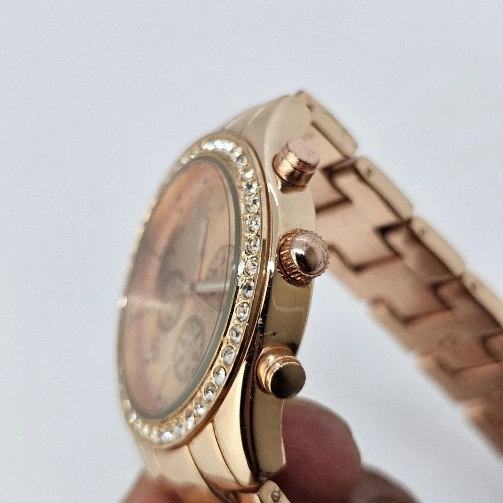 Claire's Women's Watch 38MM Gold‎ Tone Dial Band Crystal Bezel 7.5